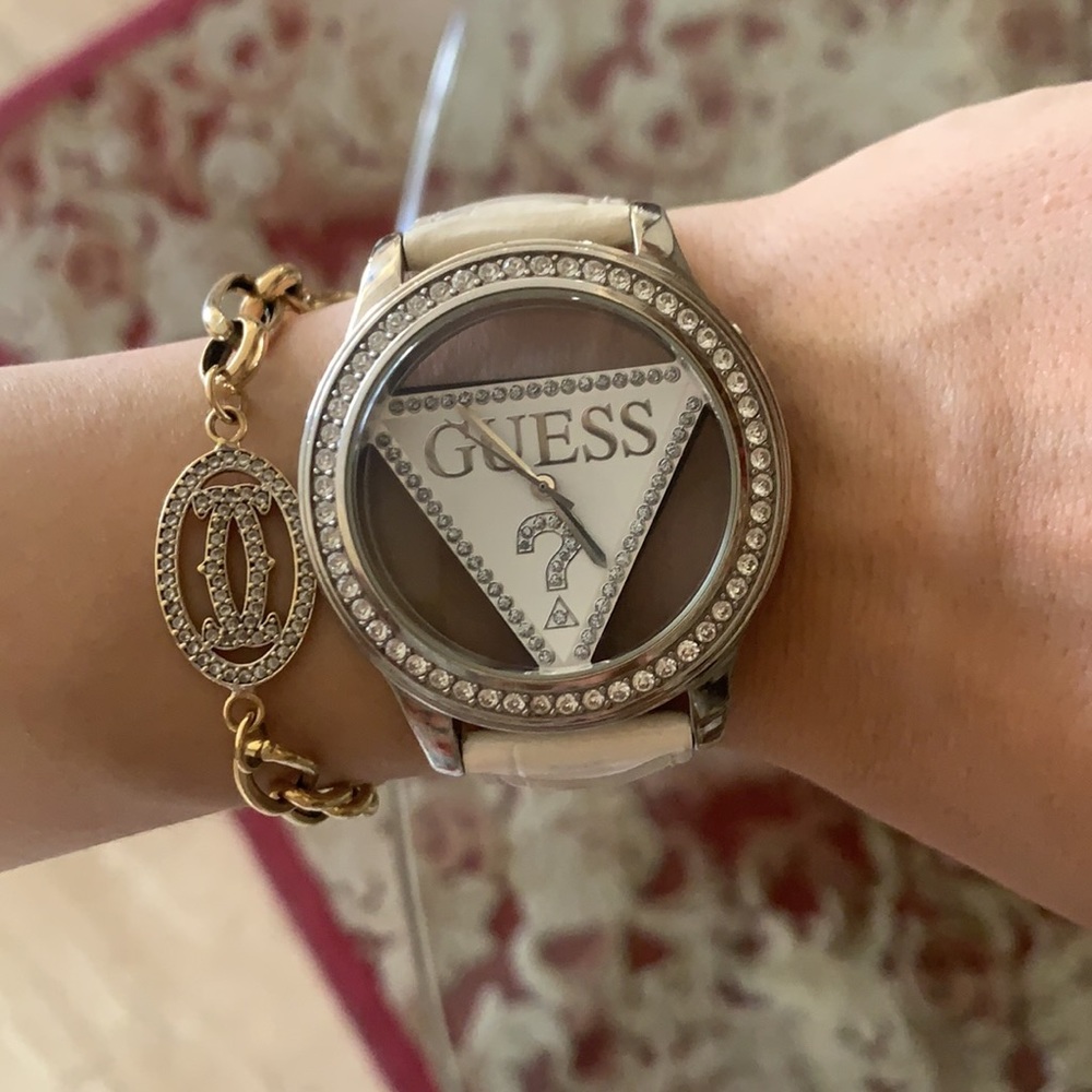Guess leather white watch
